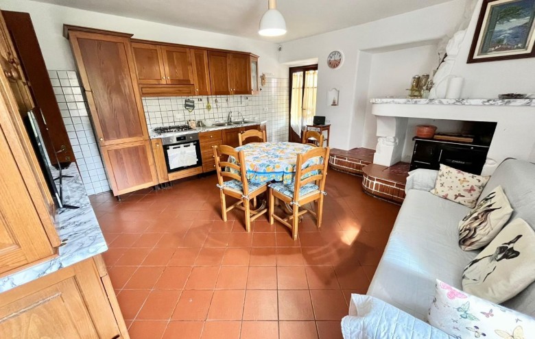 Terratetto in vendita a Massa