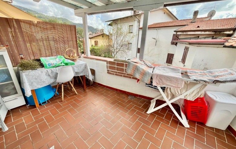 Terratetto in vendita a Massa