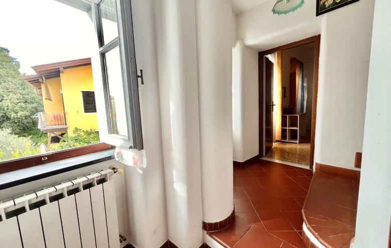 Terratetto in vendita a Massa