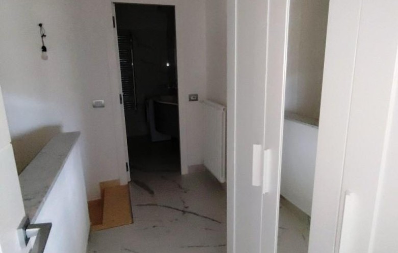 Appartamento in vendita a Carrara