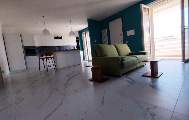 Appartamento in vendita a Carrara