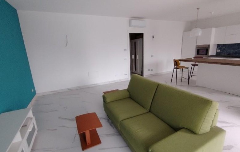 Appartamento in vendita a Carrara