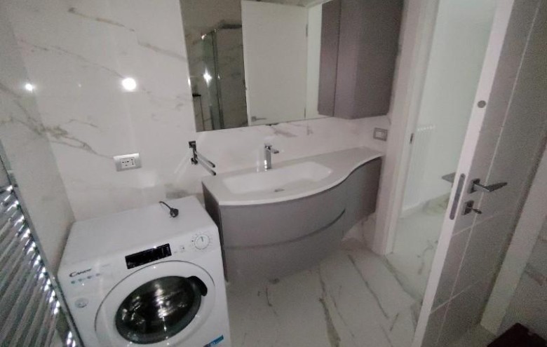 Appartamento in vendita a Carrara