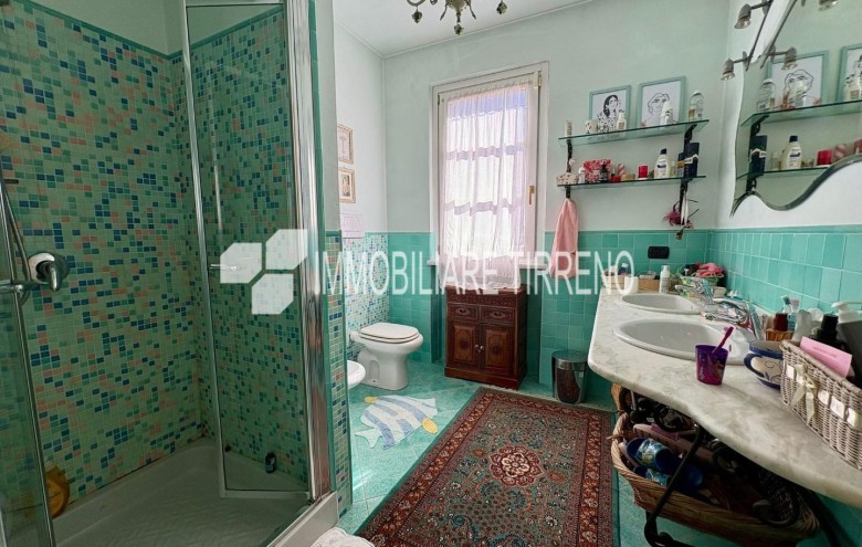 Villa singola in vendita a Massa