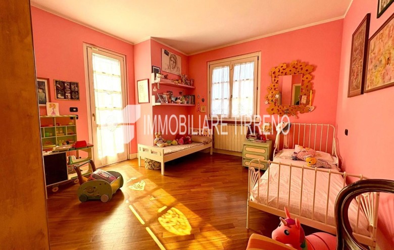 Villa singola in vendita a Massa