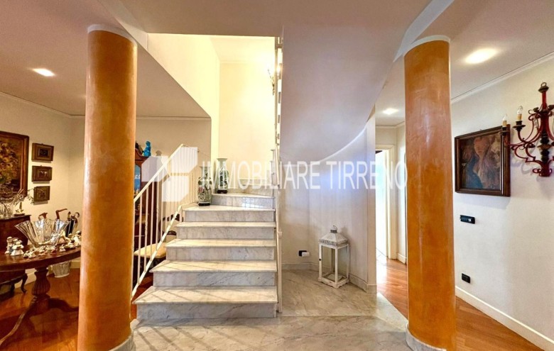 Villa singola in vendita a Massa