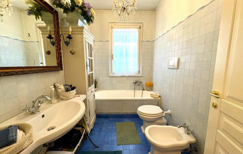 Villa singola in vendita a Massa