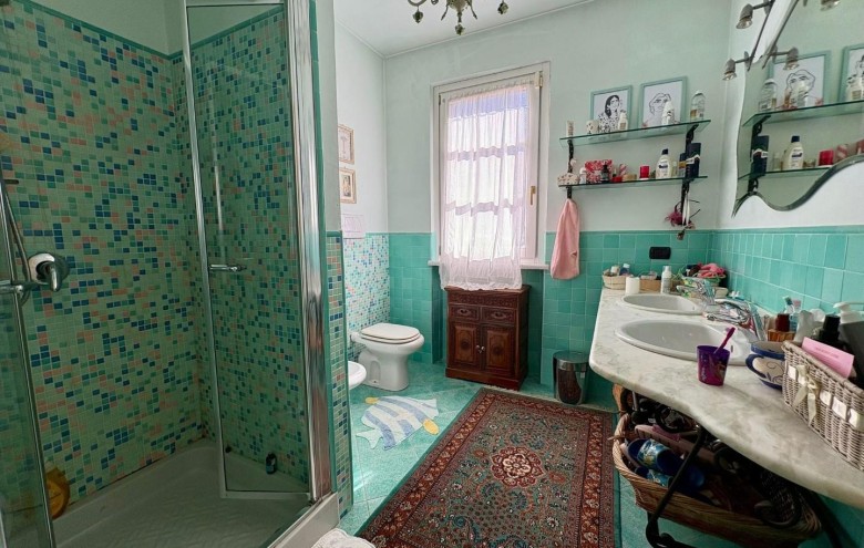 Villa singola in vendita a Massa