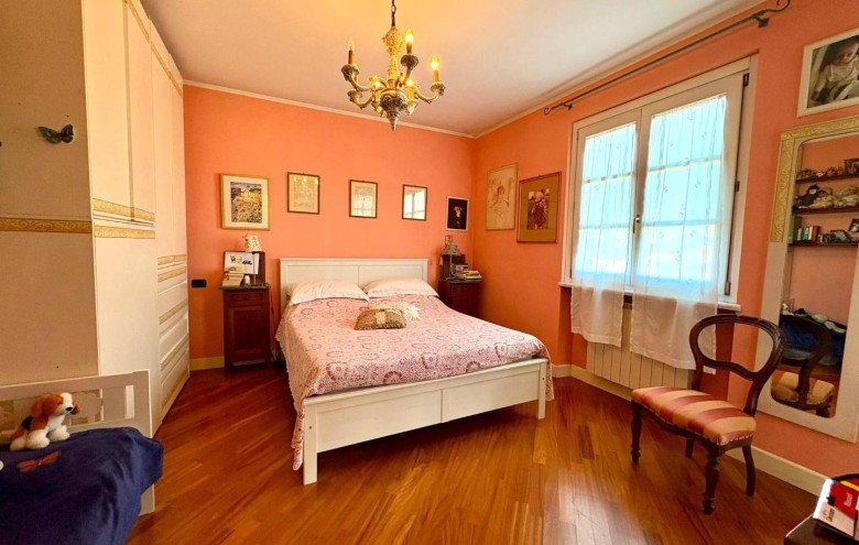 Villa singola in vendita a Massa