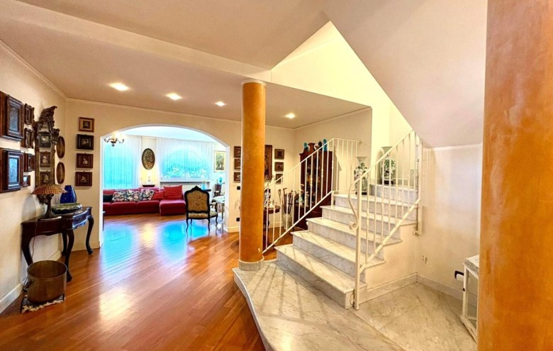 Villa singola in vendita a Massa