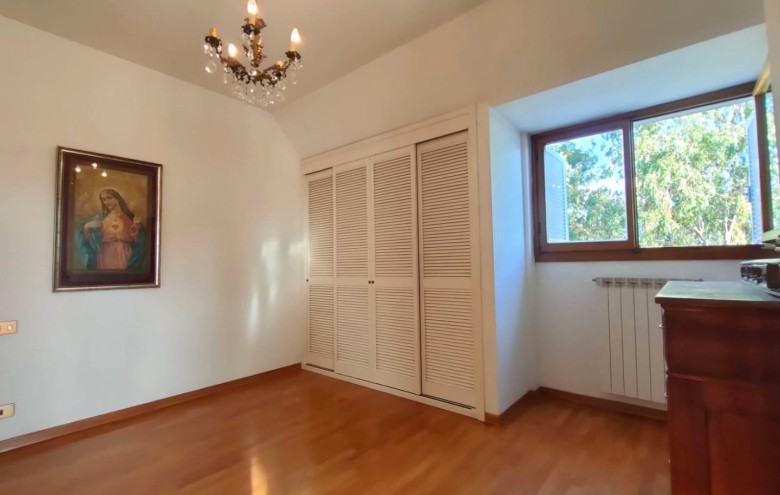 Appartamento in vendita a Massa