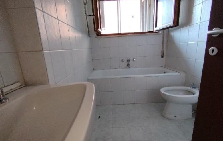 Appartamento in vendita a Massa