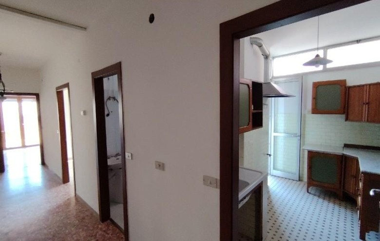 Appartamento in vendita a Massa