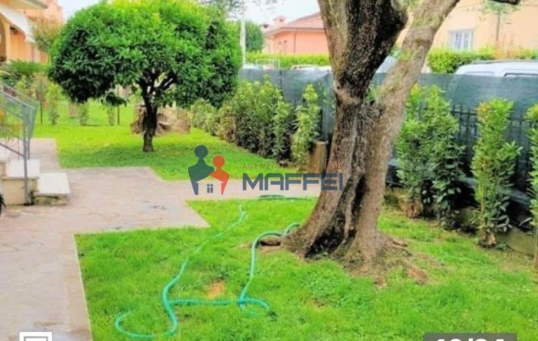 Terratetto in vendita a Camaiore