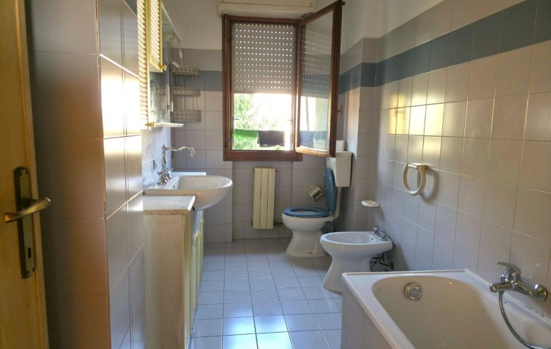 Appartamento in vendita a Massa