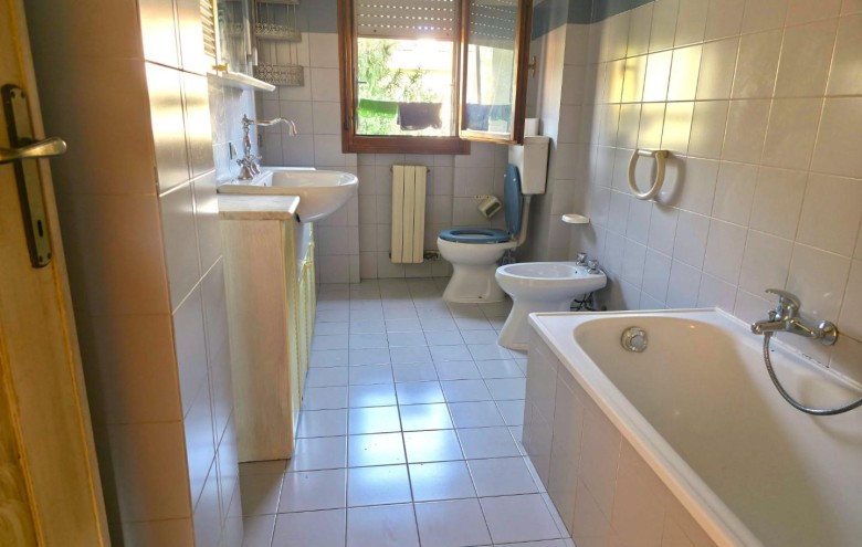 Appartamento in vendita a Massa