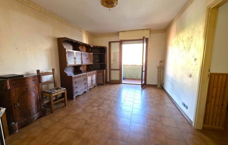 Appartamento in vendita a Massa