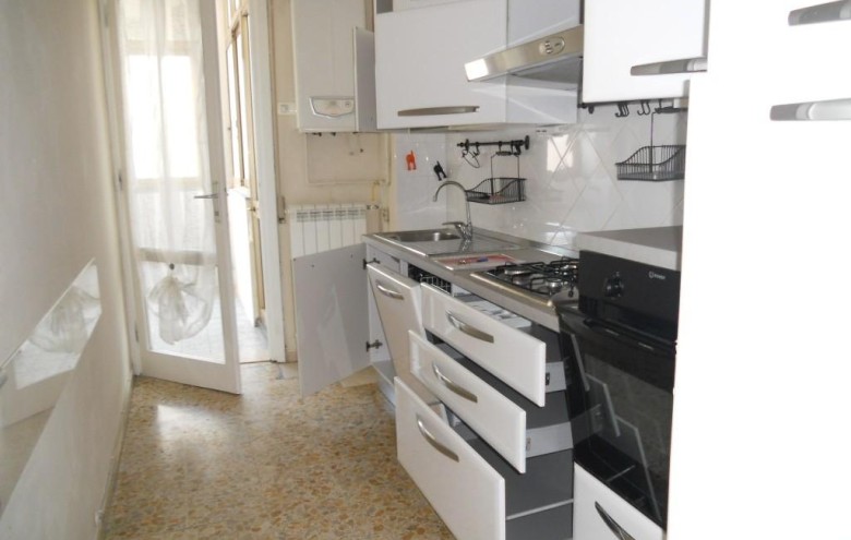 Appartamento in vendita a Viareggio