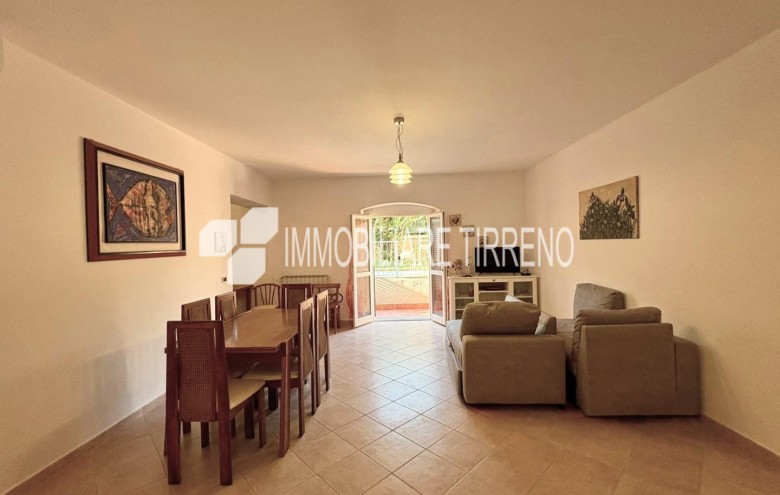 Appartamento in vendita a Massa