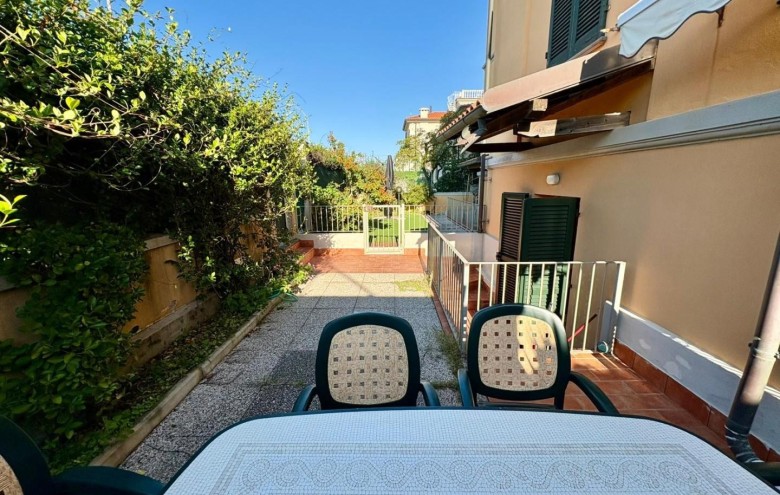 Appartamento in vendita a Massa