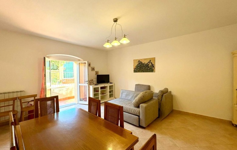 Appartamento in vendita a Massa