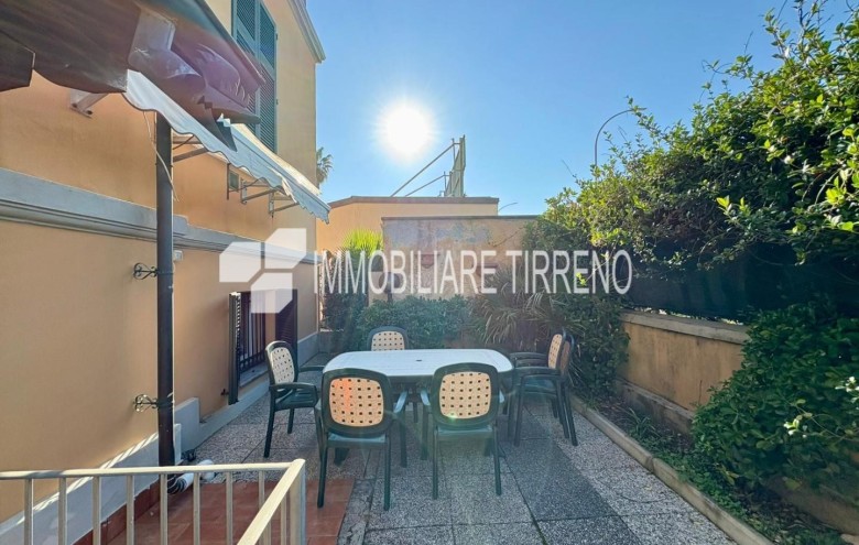 Appartamento in vendita a Massa