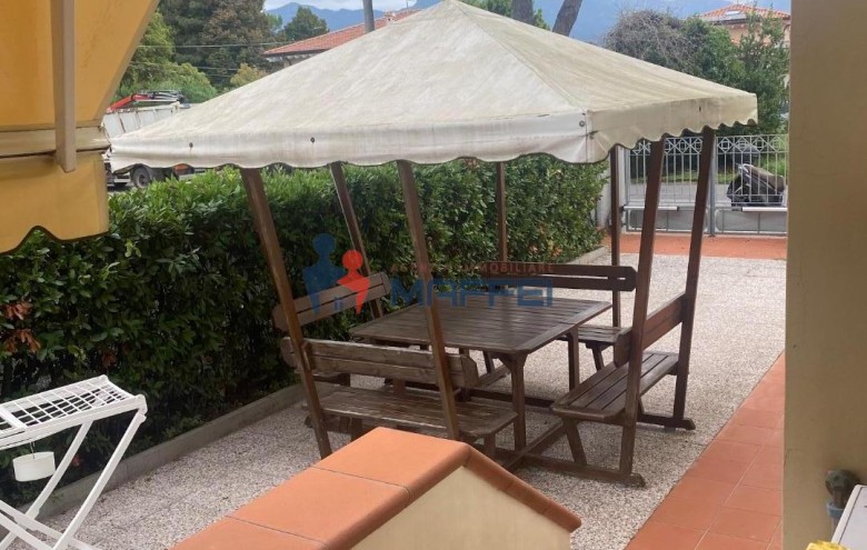 Villetta a schiera in vendita a Camaiore