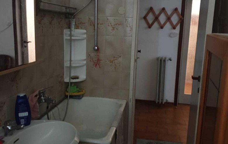 Appartamento in vendita a Massa