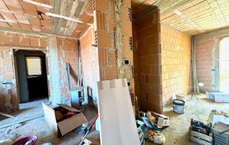 Appartamento in vendita a Massa