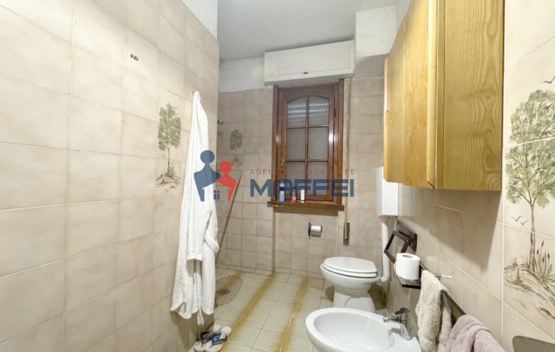 Bifamiliare in vendita a Viareggio