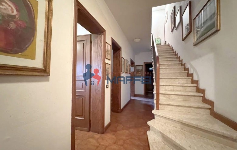 Bifamiliare in vendita a Viareggio