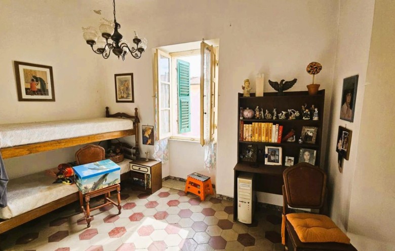 Appartamento in vendita a Massa