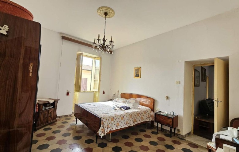 Appartamento in vendita a Massa