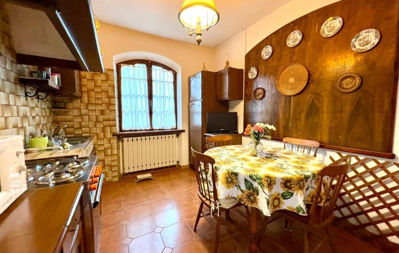 Villa singola in vendita a Massa