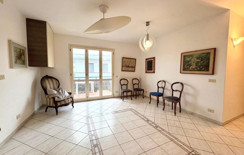 Appartamento in vendita a Massa