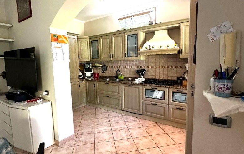 Bifamiliare in vendita a Massa