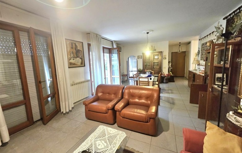 Appartamento in vendita a Massa