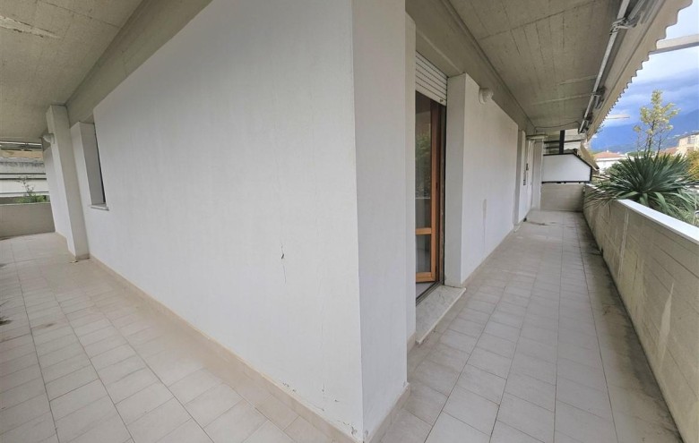 Appartamento in vendita a Massa