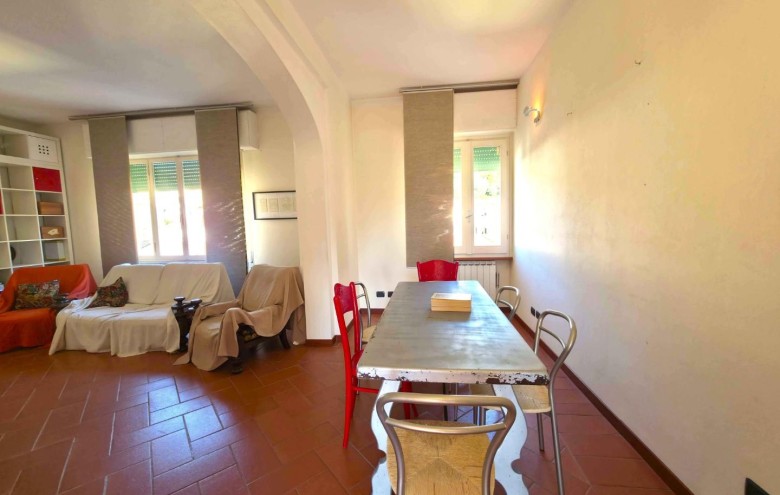 Appartamento in vendita a Massa