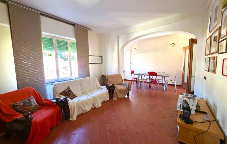 Appartamento in vendita a Massa