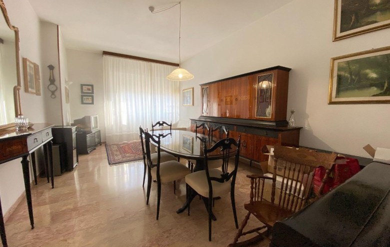 Appartamento in vendita a Massa