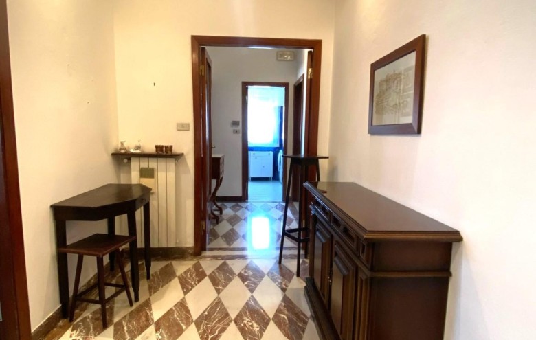 Appartamento in vendita a Massa