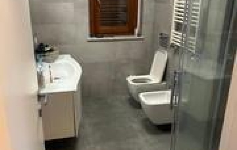 Appartamento in vendita a Massa