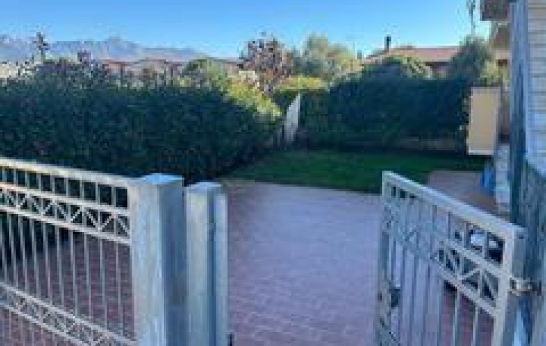 Appartamento in vendita a Massa