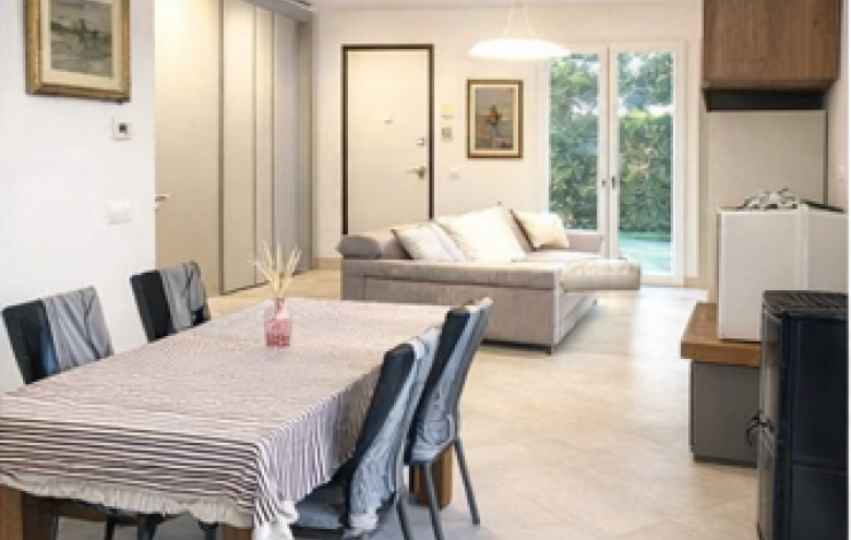 Villa singola in vendita a Montignoso