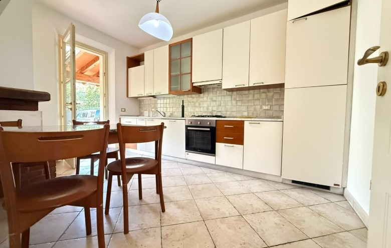 Villa singola in vendita a Massa