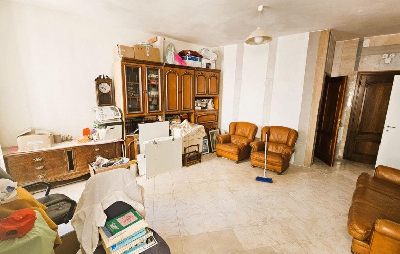 Appartamento in vendita a Massa