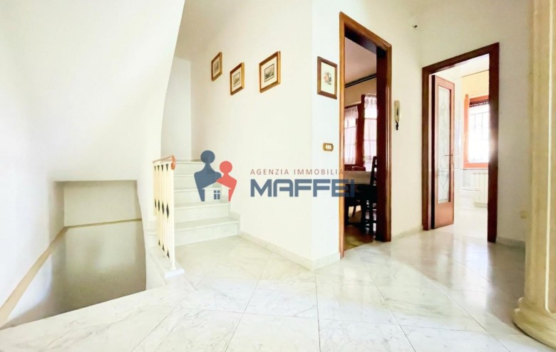 Villa singola in vendita a Viareggio