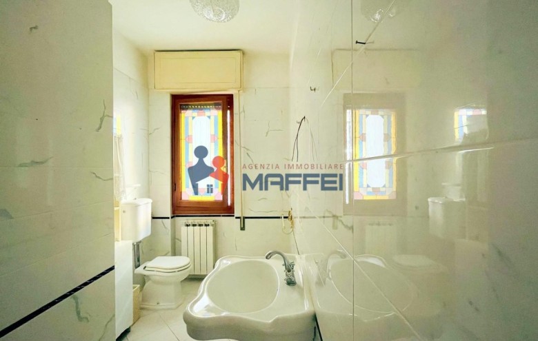 Villa singola in vendita a Viareggio