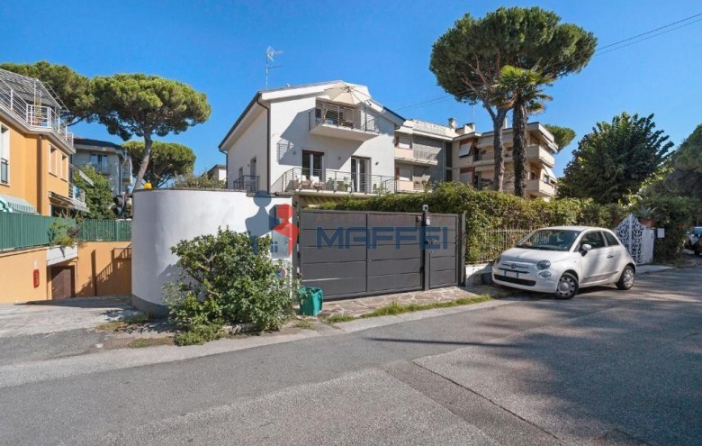 Attico in affitto a Viareggio